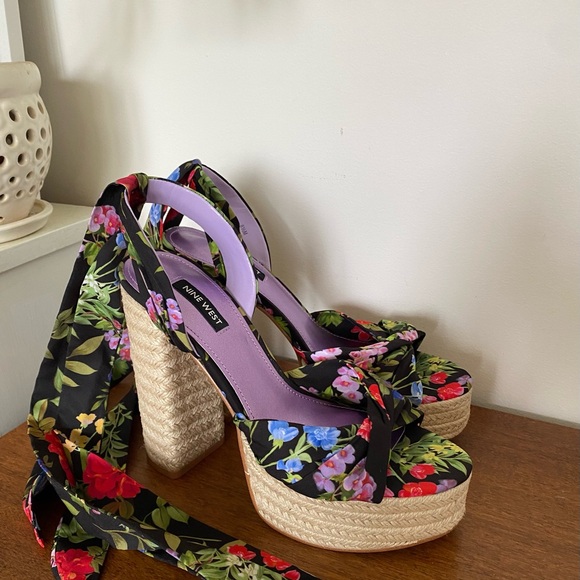 Nine West multi garden platform heels - Picture 4 of 7